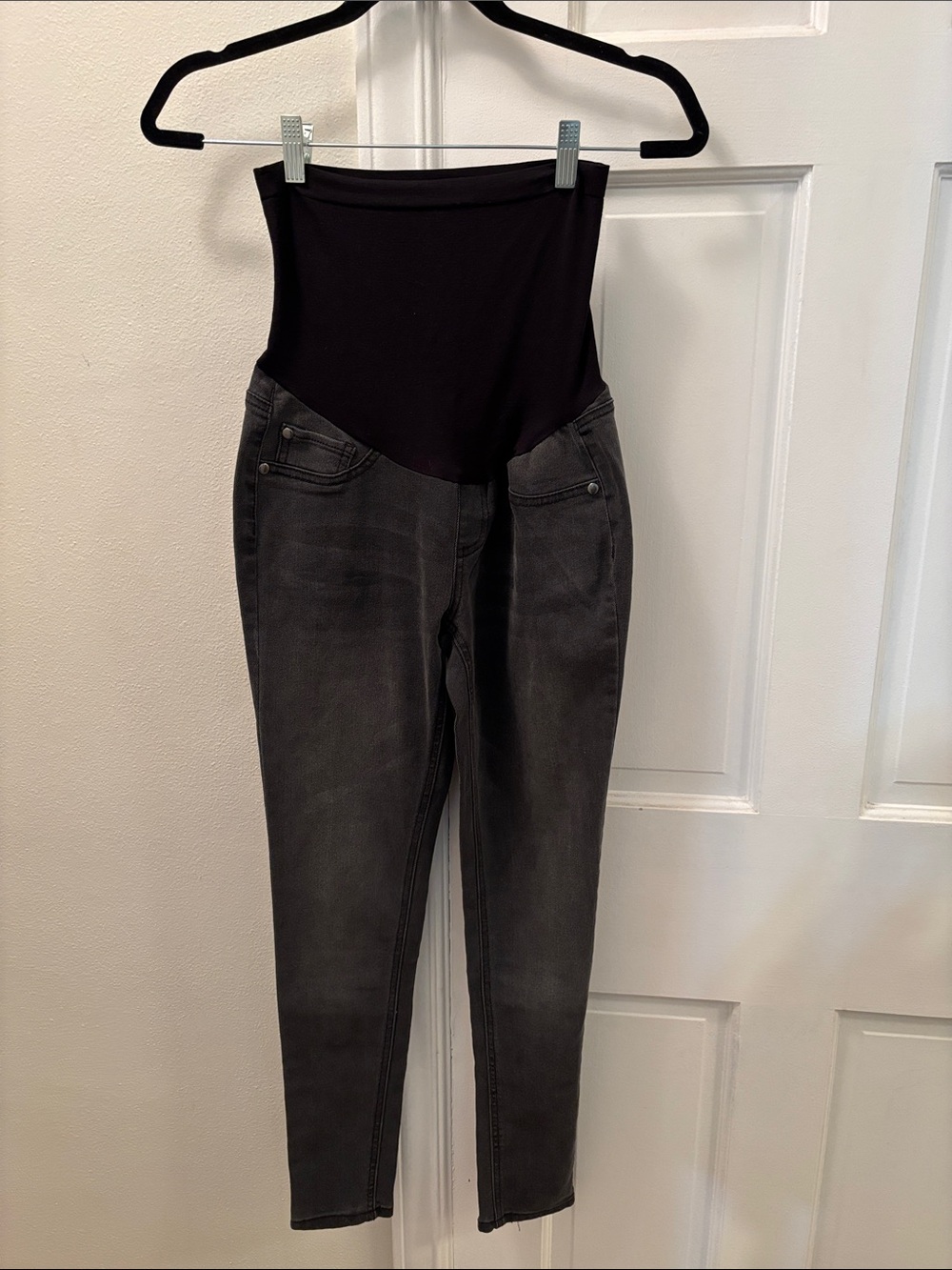 Motherhood Black Maternity Overband Black Jeans
Size XS